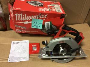 lot 26 image: M18 18-Volt Lithium-Ion Brushless Cordless 7-14 in. Circular Saw (Tool-Only) by Milwaukee in good condition