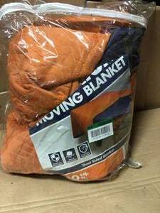 lot 72 image: 80 in. L x 144 in. W Extra-Large Premium Moving Blanket in good condition