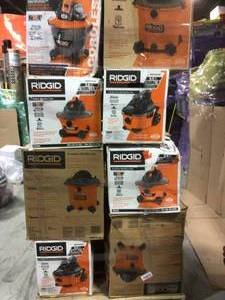 MIX LOT OF  WetDry Shop Vacuum with Filter, Hose and Accessories by RIDGID in good condition