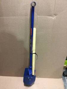 Adjustable Dirt Auger by Bon Tool in good condition