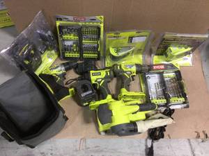 MIX LOT OF RYOBI TOOLS