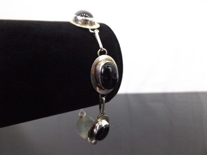 .925 Sterling Silver Black Onyx Oval Cabochon Bracelet