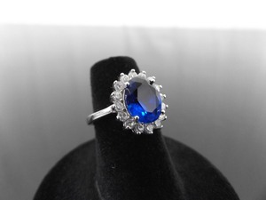 .925 Sterling Silver Oval Cut Sapphire Crystal Ring Size 5