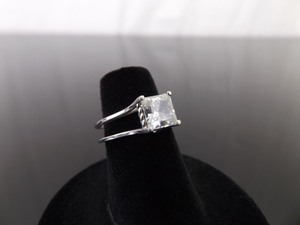 .925 Sterling Silver Square Cut Crystal Solitaire Ring Size 5