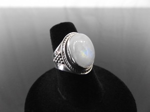 .925 Sterling Silver Large Labradorite Cabochon Ring Size 7