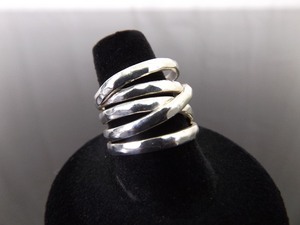 .925 Sterling Silver Hand Hammered Ring Size 8