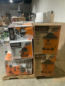 lot 45 image: ASSORTED RIDGID SHOP VACS DIFFERENT SIZES AND MODELS SEE PICS