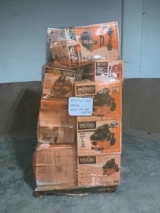 lot 49 image: ASSORTED RIDGID SHOP VACS DIFFERENT SIZES AND MODELS SEE PICS