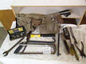 Misc tools tool belt saws x2 pry...