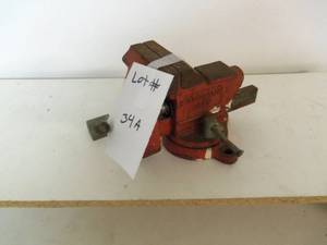 Columbian 1035 workbench Vice...