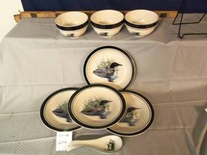 Loon set of 4 plates, 3 bowls, 1 Sp...
