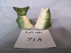 Fish salt and pepper shakers...
