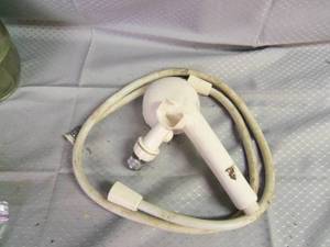 Teapot, 3 glss bowls, shower head, ...