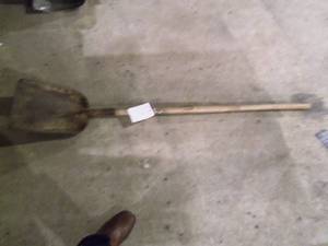 5 ft Steel sand Shovel USA...