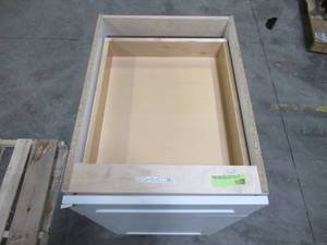 lot 104 image: Home Decorators Collection Newport Assembled 18 in. x 34.5 in. x 24 in. Base Kitchen Cabinet with 1 Door Left Hand in Pacific White B18L-NPW