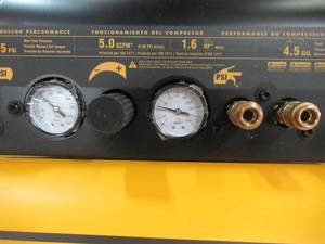 lot 7 image: DEWALT 4.5 Gal. Portable Electric Air Compressor D55146