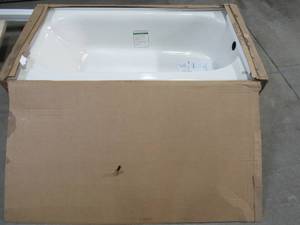 lot 411 image: American Standard Princeton 5 ft. Right Hand Drain Bathtub in White, 2391.202.020.
