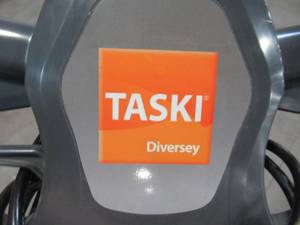 lot 23 image: TASKI Swingo 455 Scrubber CO455.XC