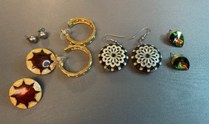 Four Different Pair Fashion Earrings
