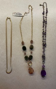Four Different Pair Fashion Earrings
