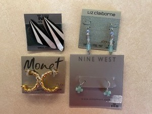Four Different Pair Fashion Earrings