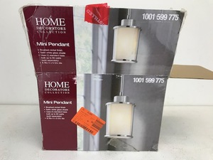 lot 23 image: Mini-Pendant Light Fixture