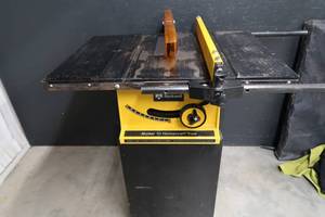 TABLE SAW