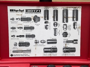 lot 15 image: Ken-Tool 13-Piece Hubcap & Wheel Lock Removal Kit -- Missing (1) Piece