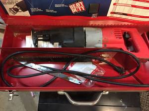 lot 66 image: Milwaukee Heavy Duty Sawzall