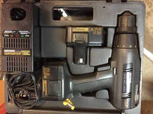 lot 71 image: Craftsman Industrial 38th Inch Drill Driver