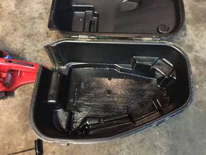 lot 95 image: Craftsman 16 Inch Chainsaw