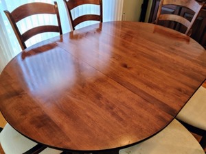 lot 1 image: Beautiful Nichols And Stone Dining Set