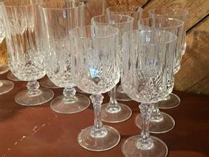 lot 264 image: Glass Stemware