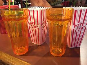 lot 285 image: Kitchen Plastics