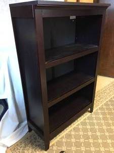 lot 308 image: Wooden 3 Shelf Bookcase