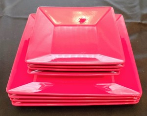 lot 46 image: Waechtersbach Red Plate and Mug Set