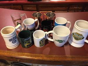 lot 427 image: Coffee Mug Lot