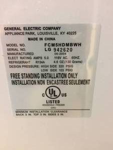 lot 444 image: General Electric Chest Freezer