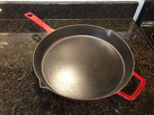 lot 415 image: Martha Stewart Cast Iron Fry Pan and More