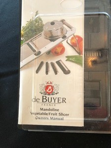 lot 501 image: Six Assorted Mandolin Slicers