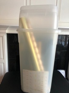 lot 535 image: Gift Wrap Storage Container