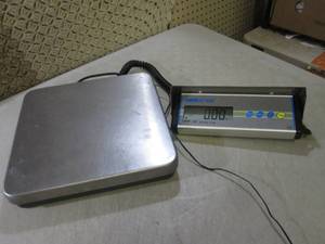 lot 8 image: (RM3) Adam Electric 60 kg Scale Wor...