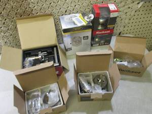 lot 19 image: (CSB) Assorted Door Hardware...