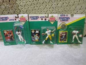 lot 32 image: (RMDR) Lot of 3 Starting Lineup Col...