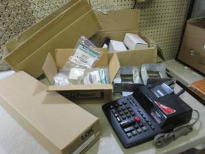 lot 45 image: (RM4) Lot of Misc See Photos...