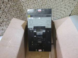 lot 46 image: (RM3) 400A Thermal Magnetic Circuit...