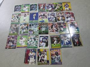 lot 62 image: ( CNTR) Lot of 39 Cris Carter Footb...