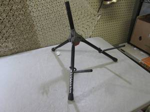 lot 124 image: (BS) Guitar Amplifier Stand...