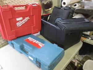 lot 147 image: (EW2) Empty Tool Cases and Laptop B...
