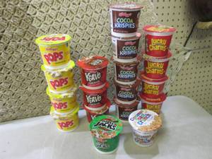 lot 192 image: (B-4) Assorted Cereal Single Serve ...
